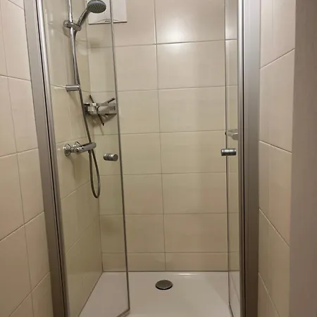 Ingrid Hoerbiger ミッタージル