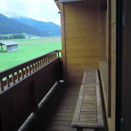 Ingrid Hoerbiger Appartamento *